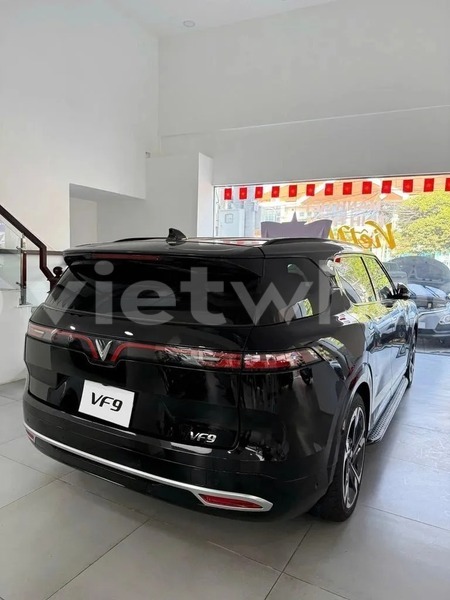 Big with watermark vinfast vf9 hanoi saigon 46939