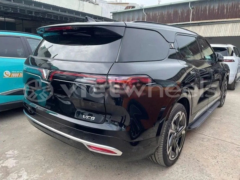 Big with watermark vinfast vf9 hanoi saigon 46941
