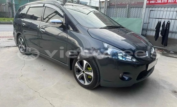 Mua Đã sử dụng Mitsubishi Grandis Xe ô tô Mua Đã sử dụng Mitsubishi Grandis Xe ô tô