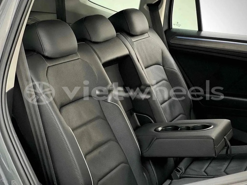 Big with watermark volkswagen tiguan hanoi saigon 46949