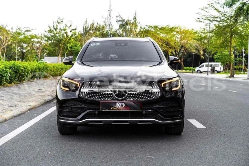 Big with watermark mercedes glc hanoi saigon 46950