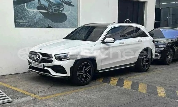 Mua Đã sử dụng Mercedes GLC 300 4Matic Xe ô tô