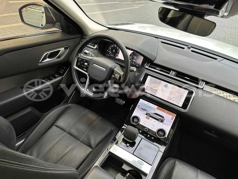 Big with watermark land rover range rover hanoi saigon 46955
