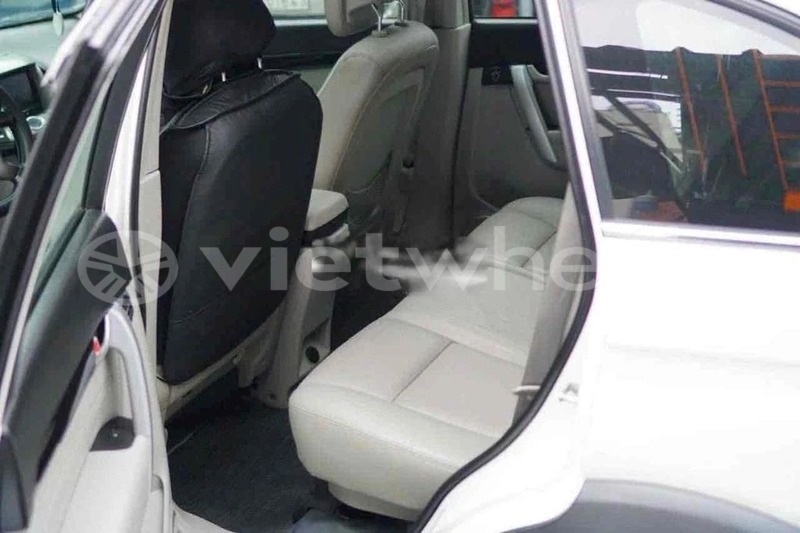Big with watermark chevrolet captiva hanoi saigon 46957