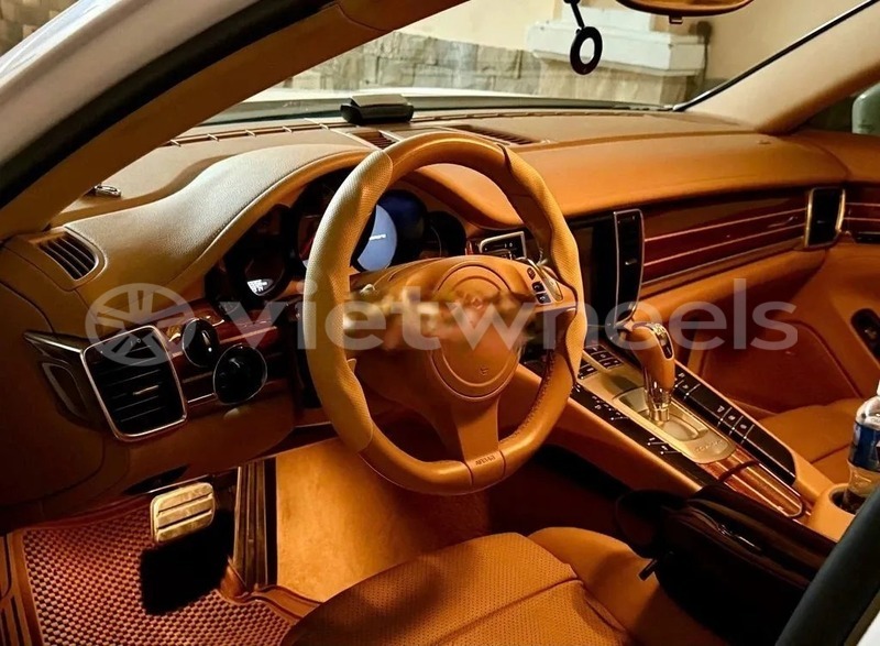 Big with watermark porsche panamera hanoi saigon 46971