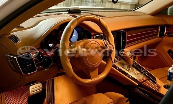 Mua Đã sử dụng Porsche Panamera Xe ô tô Mua Đã sử dụng Porsche Panamera Xe ô tô
