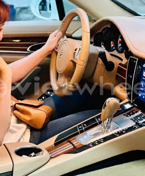 Big with watermark porsche panamera hanoi saigon 46971