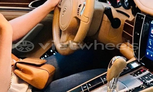 Mua Đã sử dụng Porsche Panamera Xe ô tô Mua Đã sử dụng Porsche Panamera Xe ô tô