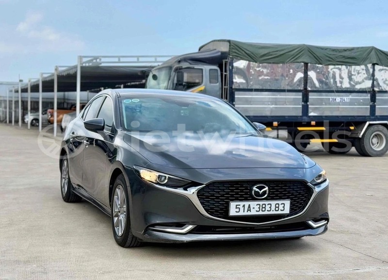 Big with watermark mazda 3 luxury hanoi saigon 46976