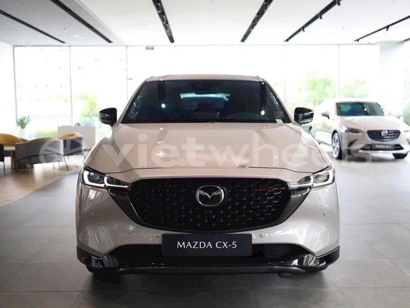 Big with watermark mazda cx 5 hanoi saigon 46978