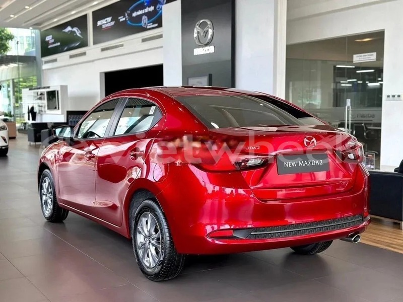 Big with watermark mazda 2 hanoi saigon 46979