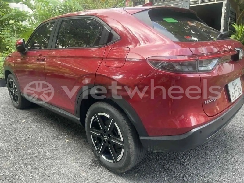 Big with watermark honda hr v hanoi saigon 46980