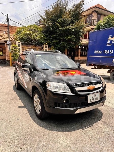 Big with watermark chevrolet captiva hanoi saigon 46985