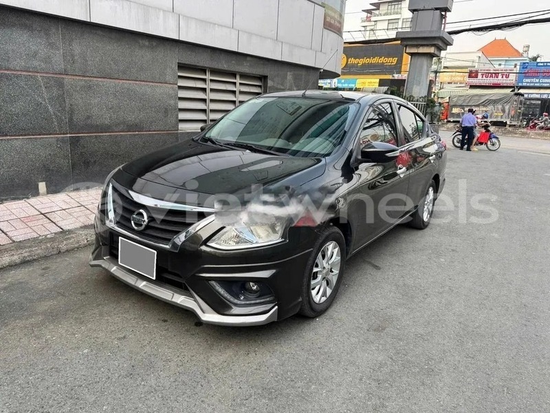 Big with watermark nissan sunny hanoi saigon 46986