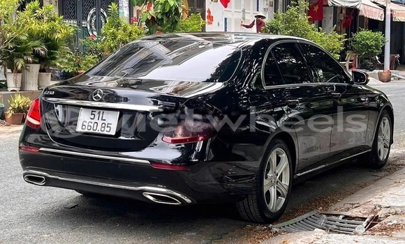 Mua Đã sử dụng Mercedes E250 Xe ô tô Mua Đã sử dụng Mercedes E250 Xe ô tô