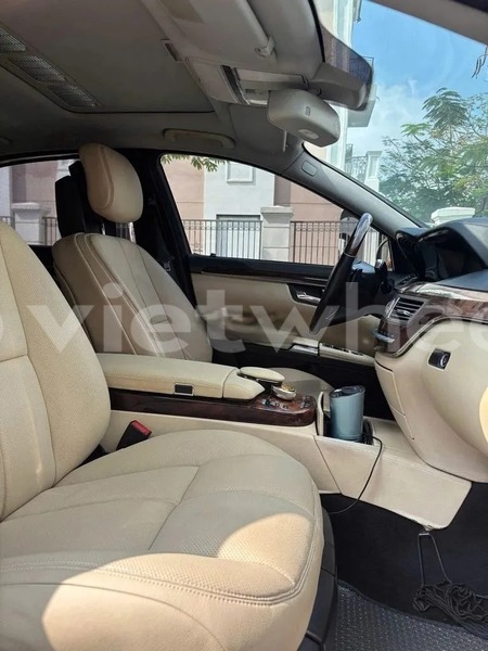 Big with watermark mercedes s500 hanoi saigon 46993