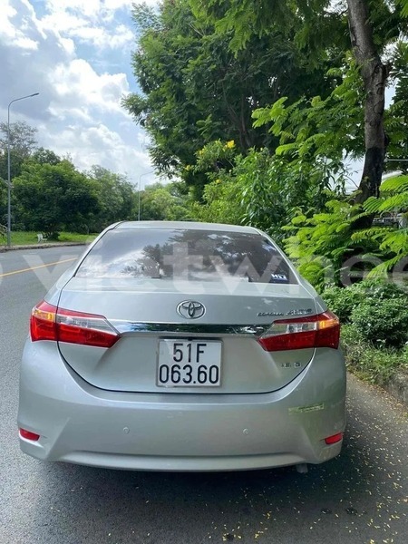 Big with watermark toyota altis hanoi saigon 46998