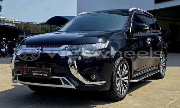 Mua Đã sử dụng Mitsubishi Outlander Xe ô tô