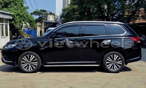 Mua Đã sử dụng Mitsubishi Outlander Xe ô tô Mua Đã sử dụng Mitsubishi Outlander Xe ô tô