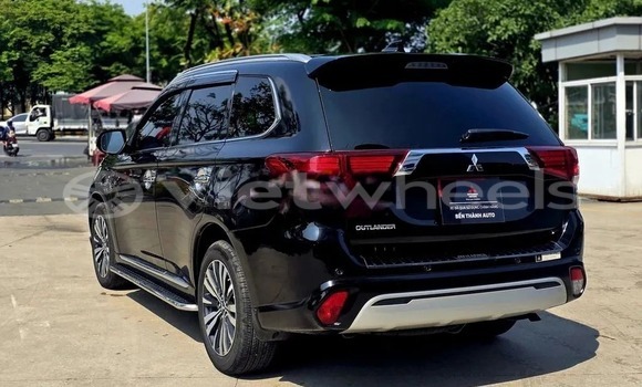 Mua Đã sử dụng Mitsubishi Outlander Xe ô tô Mua Đã sử dụng Mitsubishi Outlander Xe ô tô