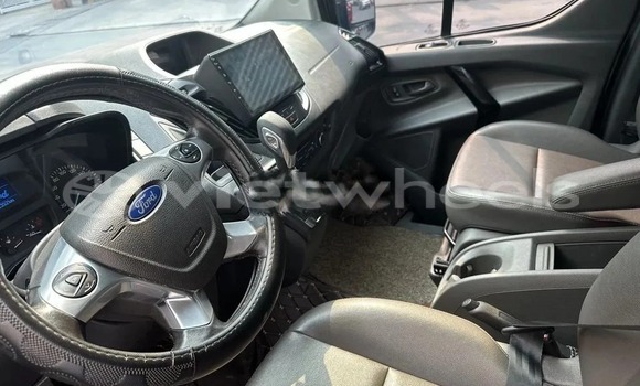 Mua Đã sử dụng Ford Tourneo Xe ô tô Mua Đã sử dụng Ford Tourneo Xe ô tô