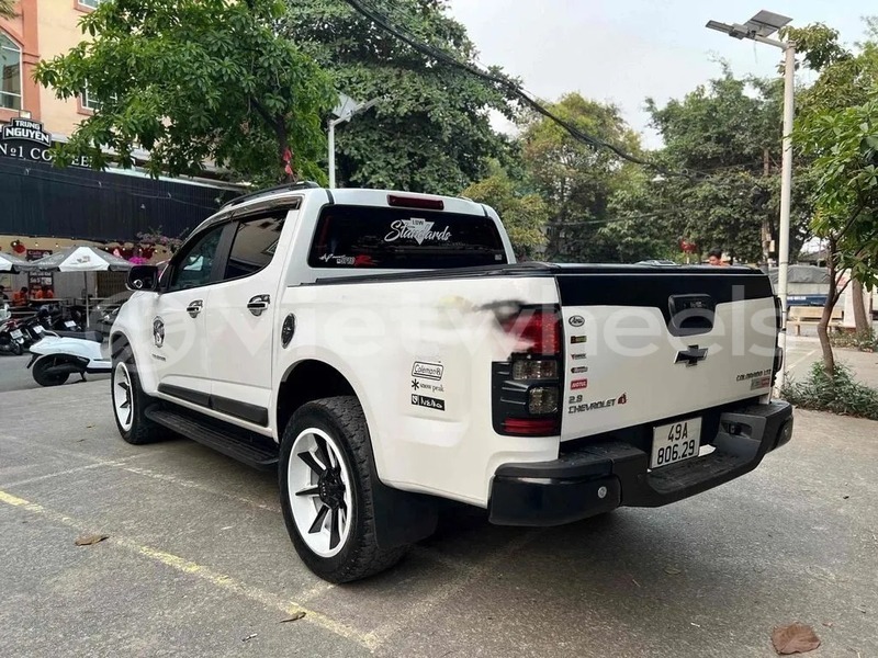 Big with watermark chevrolet colorado hanoi saigon 47011