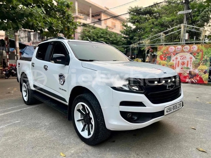 Big with watermark chevrolet colorado hanoi saigon 47011