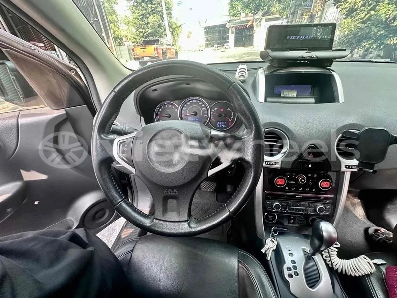 Big with watermark renault koleos hanoi saigon 47020