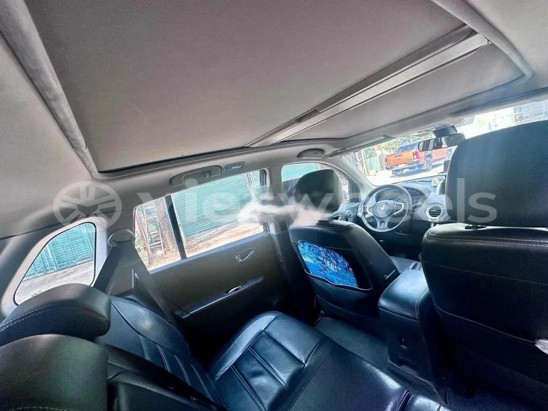 Big with watermark renault koleos hanoi saigon 47020