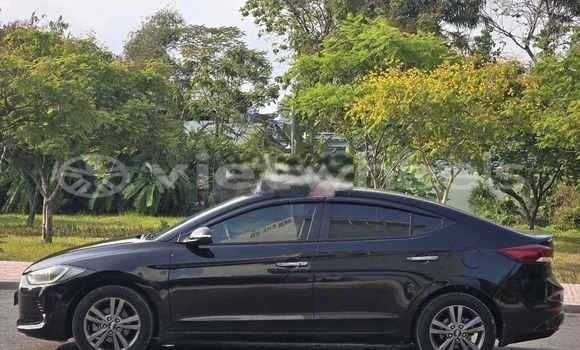 Mua Đã sử dụng Hyundai Elantra 1.6 AT Xe ô tô Mua Đã sử dụng Hyundai Elantra 1.6 AT Xe ô tô