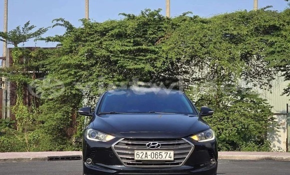 Mua Đã sử dụng Hyundai Elantra 1.6 AT Xe ô tô Mua Đã sử dụng Hyundai Elantra 1.6 AT Xe ô tô