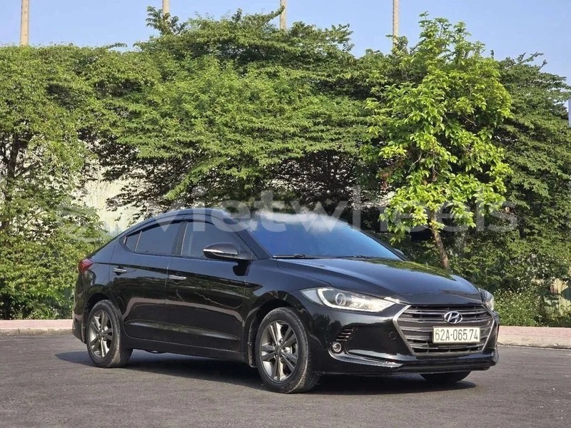 Big with watermark hyundai elantra 1 6 at hanoi saigon 47025