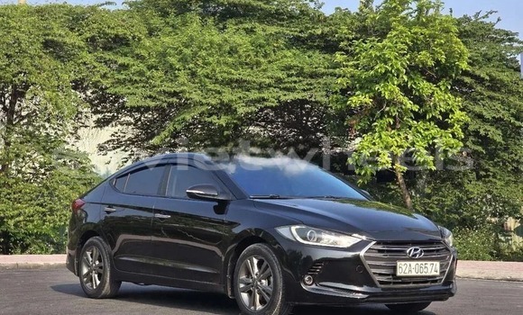 Mua Đã sử dụng Hyundai Elantra 1.6 AT Xe ô tô Mua Đã sử dụng Hyundai Elantra 1.6 AT Xe ô tô