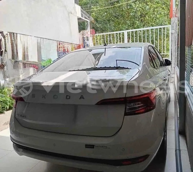 Big with watermark hang xe khac xe cac loai khac hanoi saigon 47029