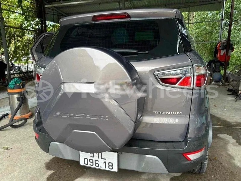 Big with watermark ford ecosport hanoi saigon 47030