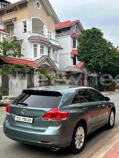 Big with watermark toyota venza hanoi saigon 47037