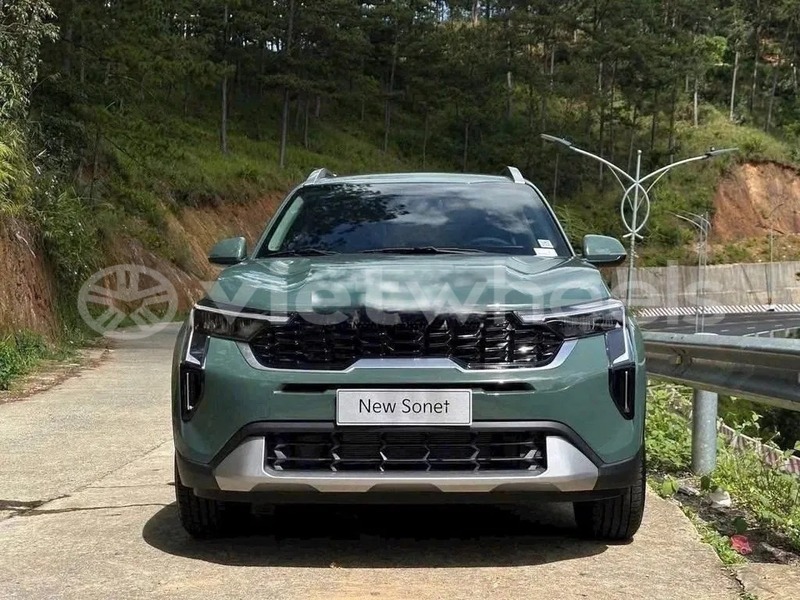 Big with watermark kia sonet hanoi saigon 47041