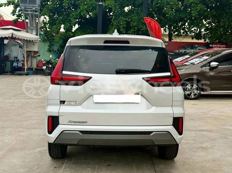 Big with watermark mitsubishi xpander hanoi saigon 47042
