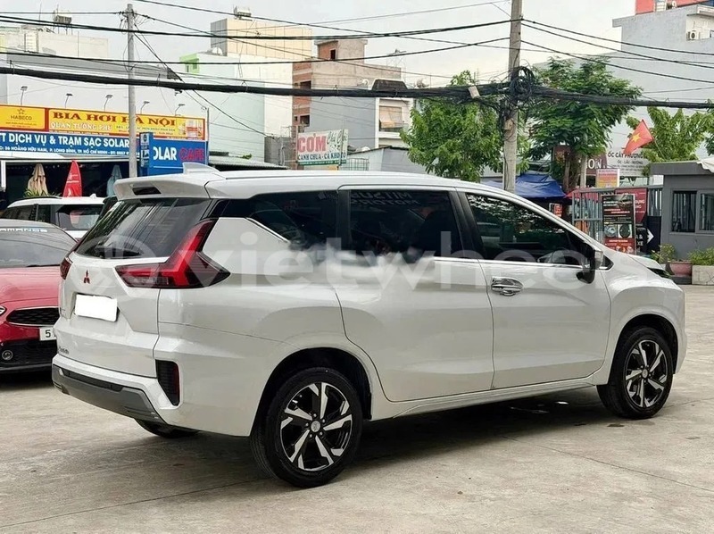 Big with watermark mitsubishi xpander hanoi saigon 47042