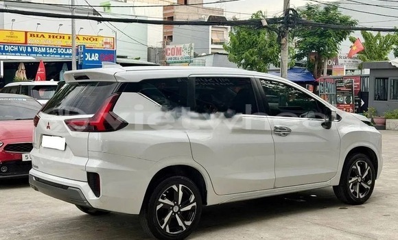 Mua Đã sử dụng Mitsubishi Xpander Xe ô tô Mua Đã sử dụng Mitsubishi Xpander Xe ô tô