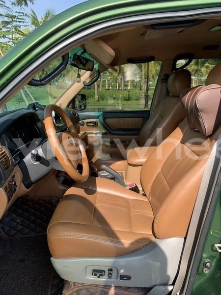 Big with watermark toyota land cruiser hanoi saigon 47045