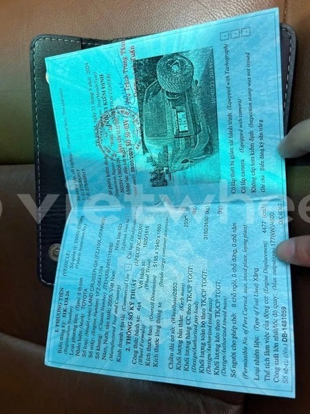 Big with watermark toyota land cruiser hanoi saigon 47045
