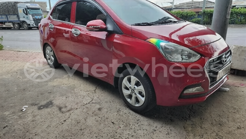 Big with watermark hyundai i10 hanoi saigon 47048
