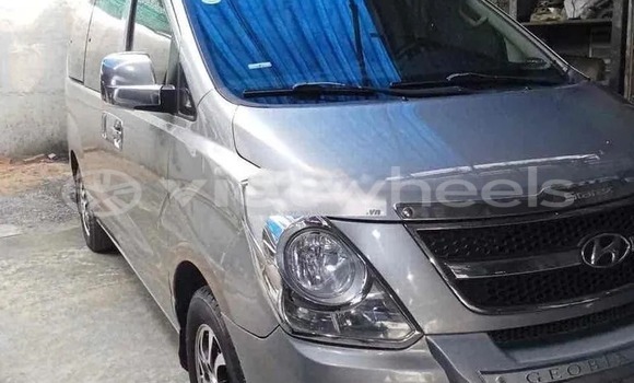 Mua Đã sử dụng Hyundai Starex Xe ô tô Mua Đã sử dụng Hyundai Starex Xe ô tô