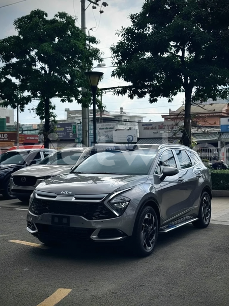 Big with watermark kia sportage hanoi saigon 47058