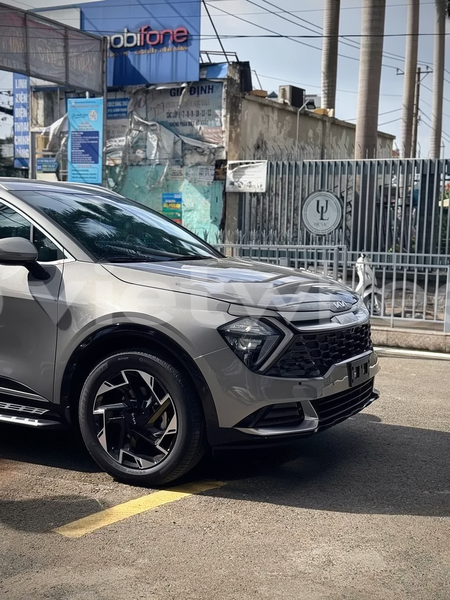 Big with watermark kia sportage hanoi saigon 47058