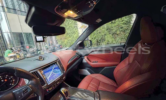 Mua Đã sử dụng Maserati Levante Xe ô tô Mua Đã sử dụng Maserati Levante Xe ô tô