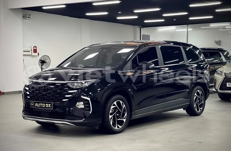 Big with watermark hyundai custin hanoi saigon 47064
