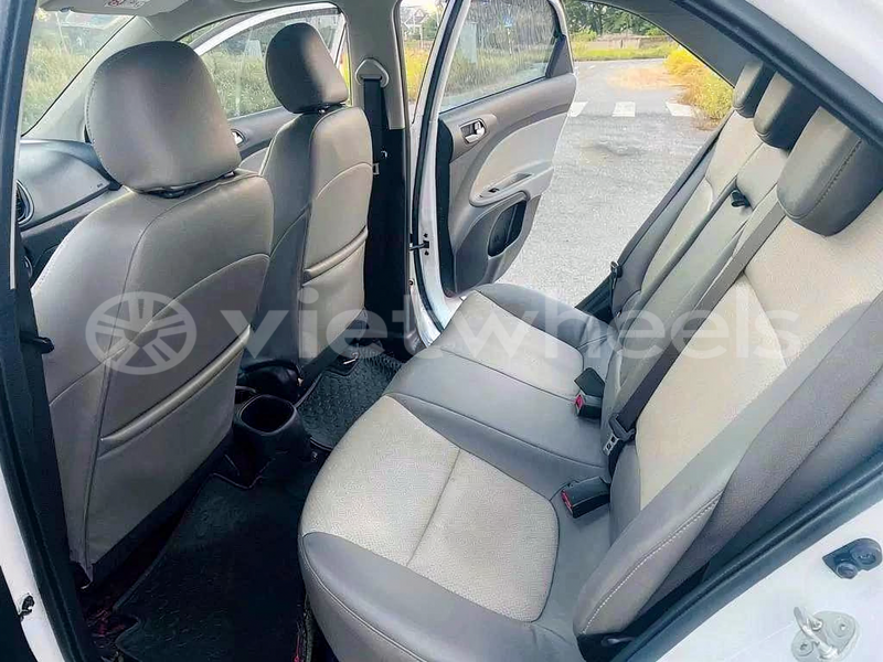Big with watermark kia soluto hanoi saigon 47067