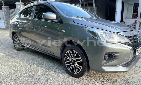 Mua Đã sử dụng Mitsubishi Attrage Xe ô tô Mua Đã sử dụng Mitsubishi Attrage Xe ô tô